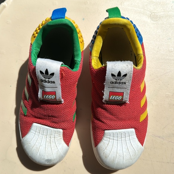 Limited edition multi color Superstar Lego Adidas slip-ons for boys - Picture 2 of 9